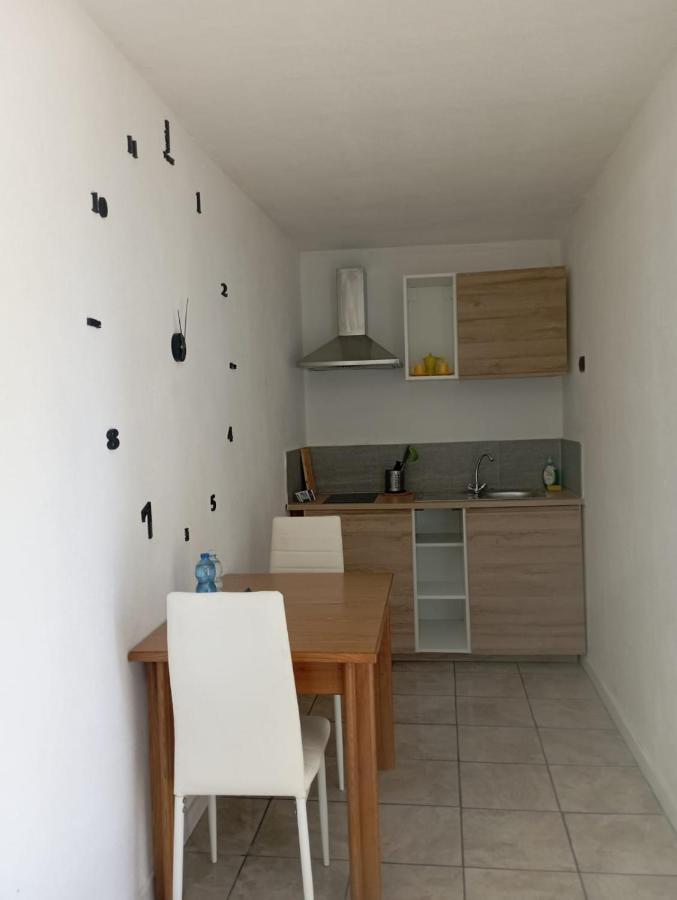 Bed and Breakfast Il Girasole Semorile Exterior foto